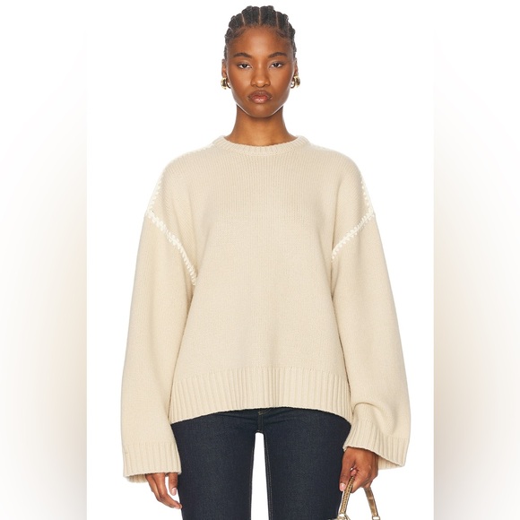 Toteme Oversize Embroidered Wool & Cashmere Sweatwe - Picture 1 of 9